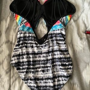 One piece bathing suit open back w/push up support